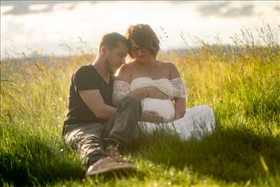 photo prise par le photographe Maxime à Romans-sur-isère : shooting grossesse